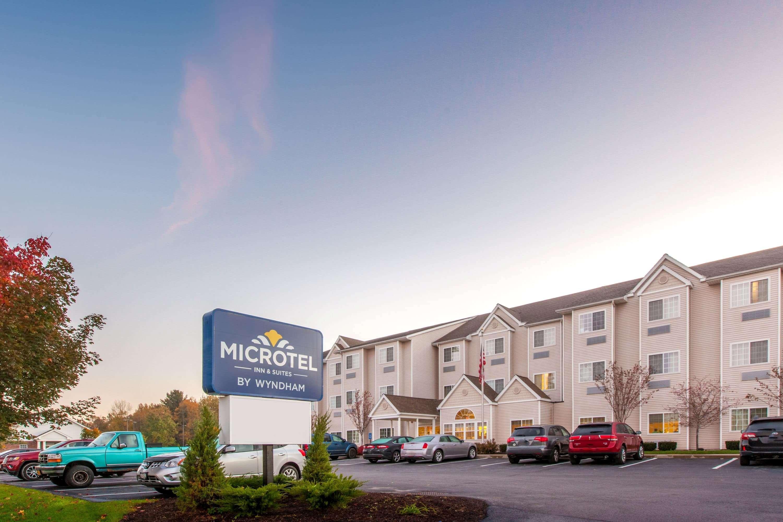 Microtel Inn & Suites By Wyndham Johnstown Exterior photo